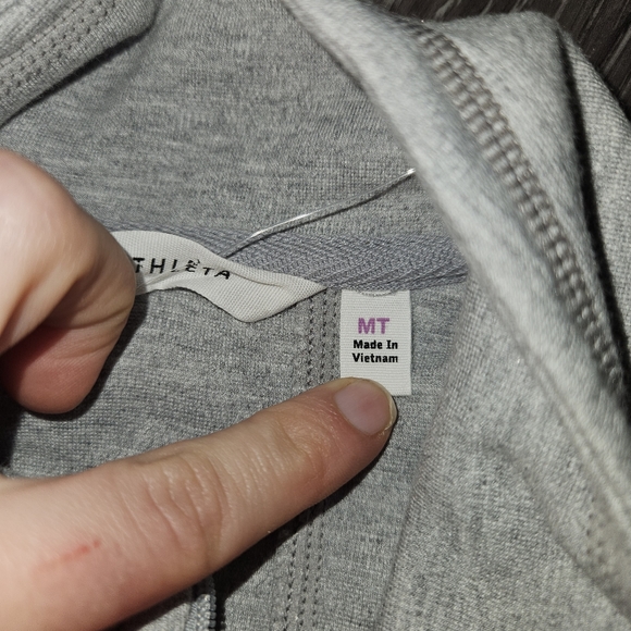 Athleta Long sleeve grey dress - Picture 8 of 8